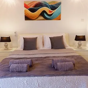 https://spqr-studios-2-valletta.qawrahotelsmalta.org