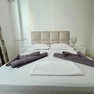 https://apt-ax-lovely-and-central.albaniahotels.org