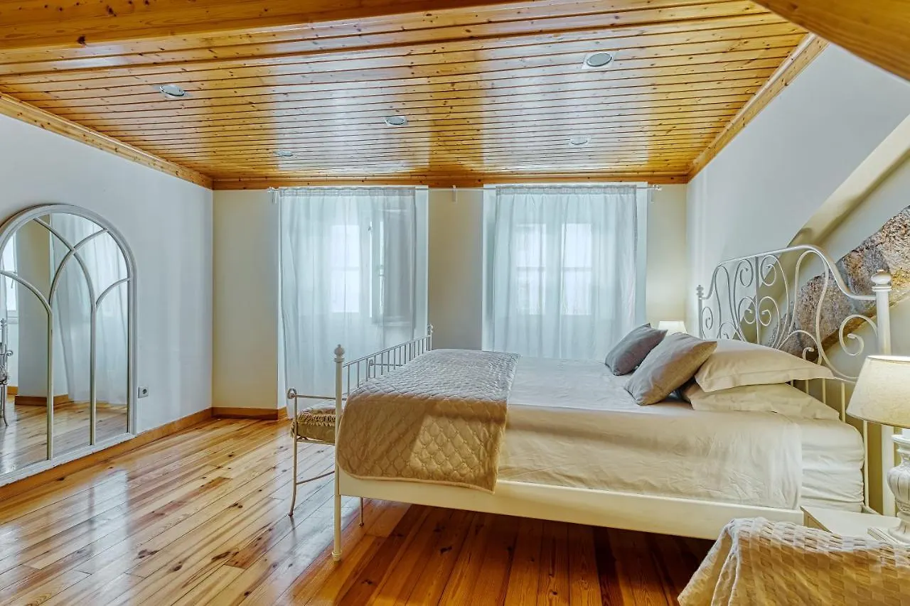 Inloveapartments - Amazing Duplex At Alfama Lisbon Portugal